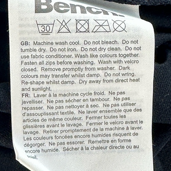 Bench Sleeveless Cross Back Long Tank Top - Black - size Small - Picture 8 of 10